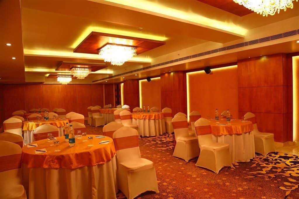 Best Western Ashoka Hyderabad Exterior foto